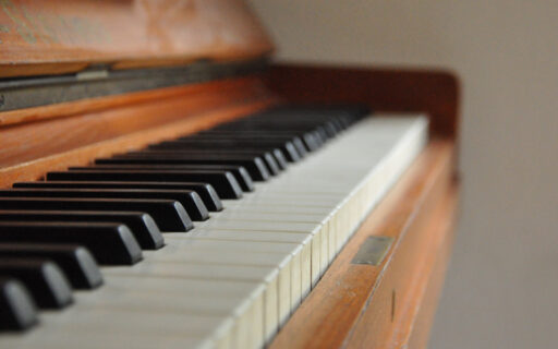 Faith Stories: Guiding Friends